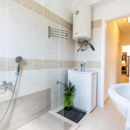 Koropi 3 Bedroom Luxurious Apartment 5 Pers- Angel House Exterior photo