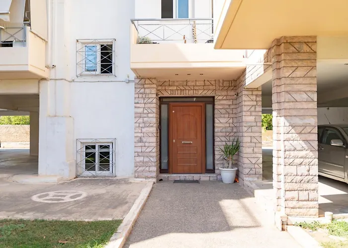 Koropi 3 Bedroom Luxurious Apartment 5 Pers- Angel House